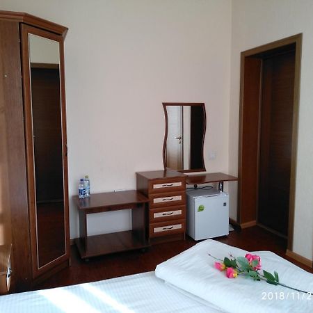 Rise Hotel Almaty Bagian luar foto