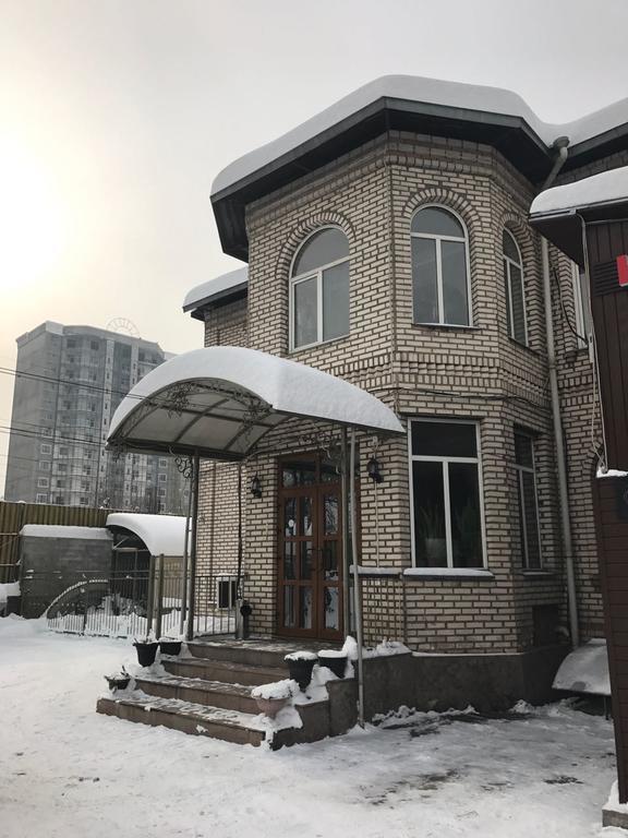 Rise Hotel Almaty Bagian luar foto