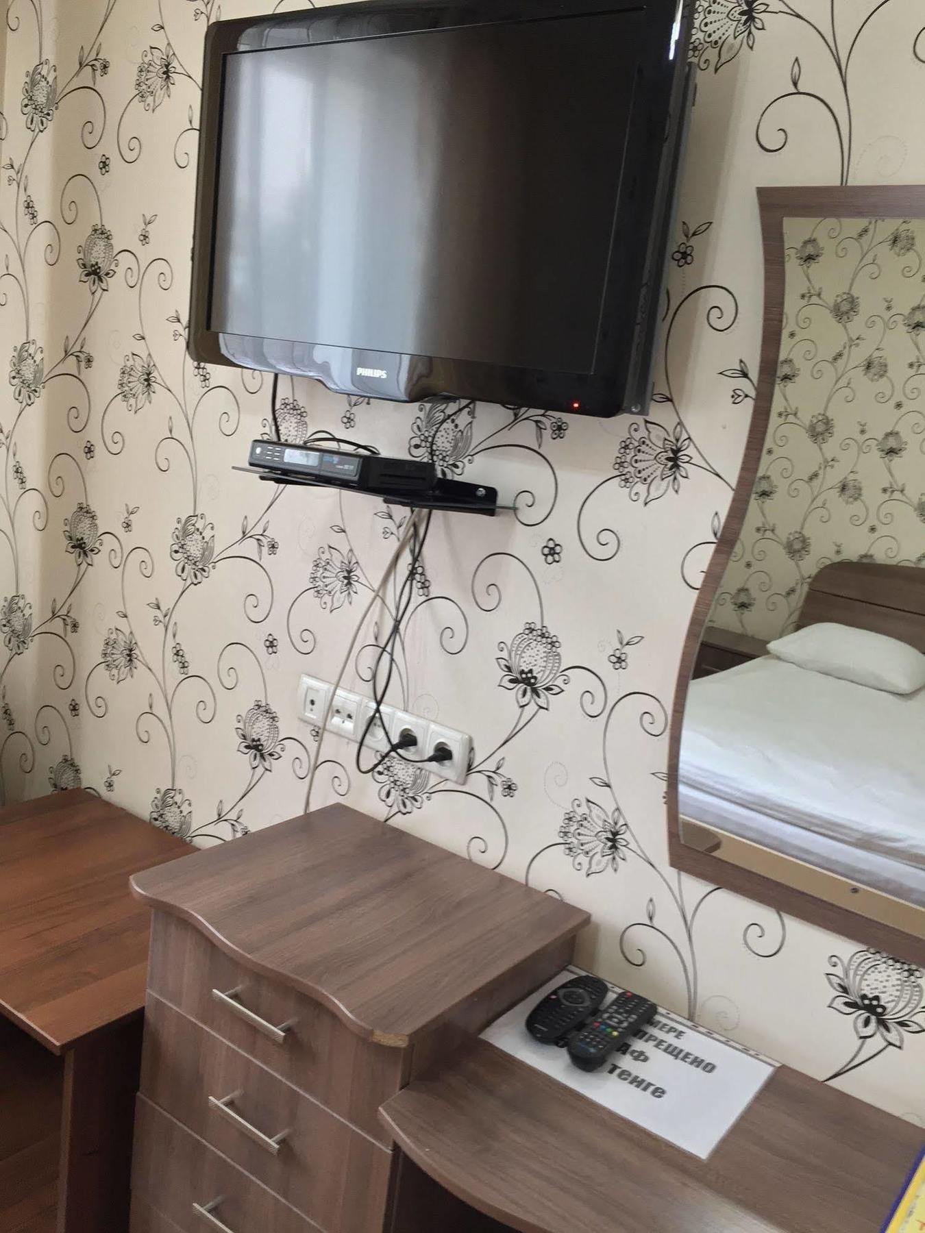 Rise Hotel Almaty Bagian luar foto