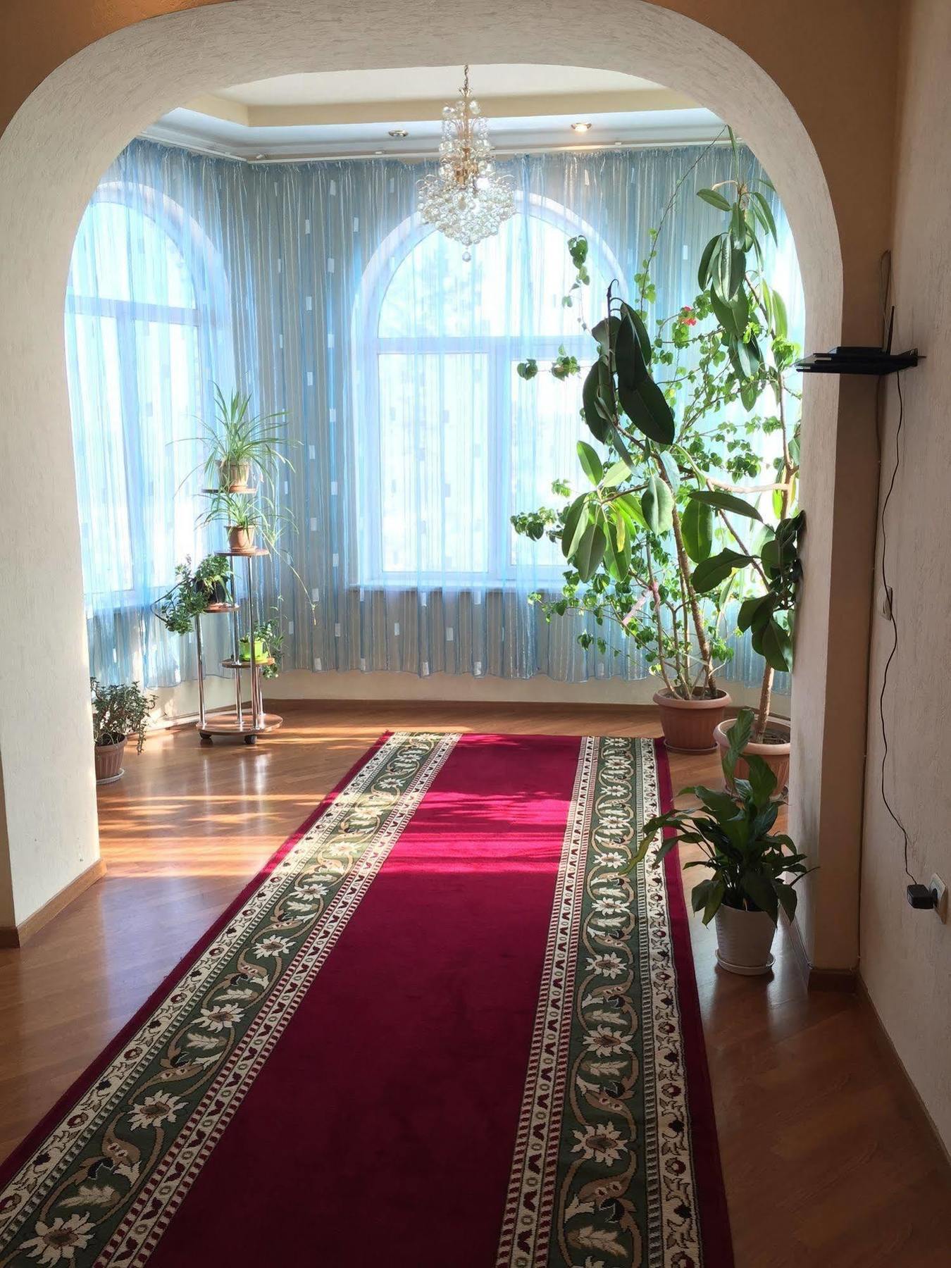 Rise Hotel Almaty Bagian luar foto