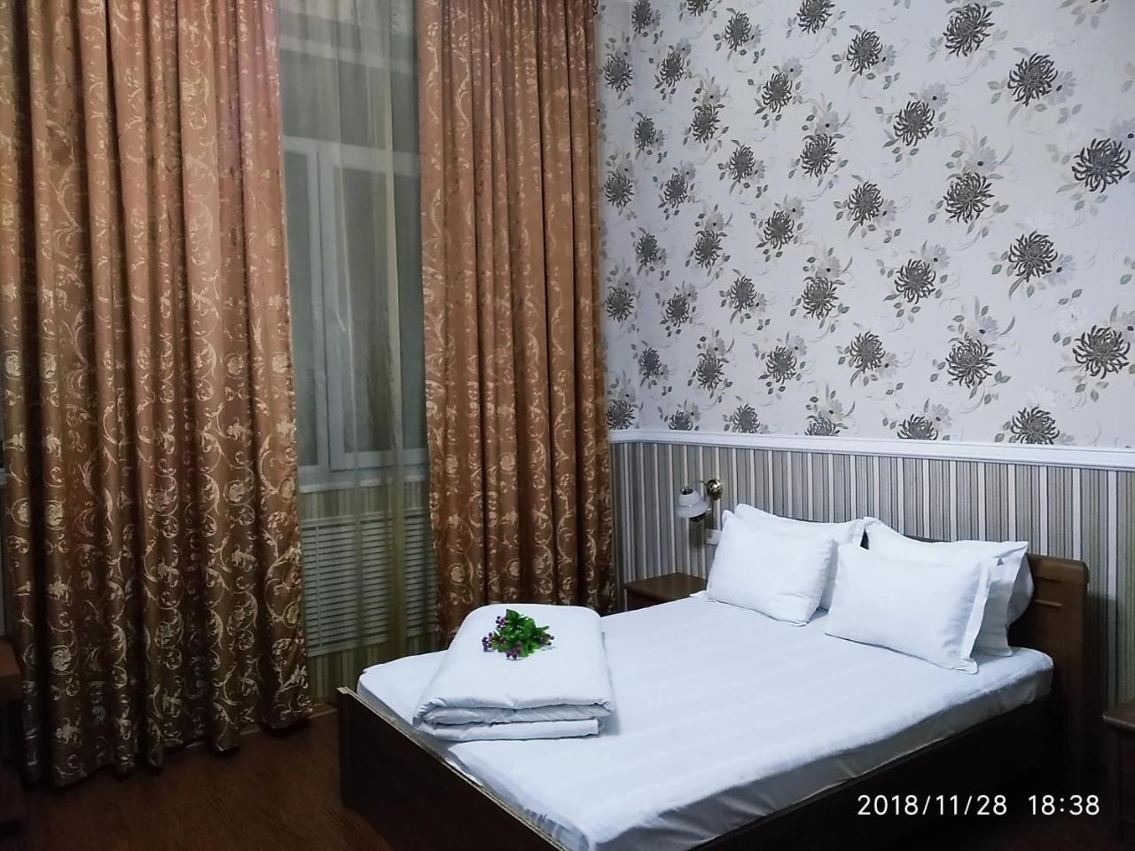 Rise Hotel Almaty Bagian luar foto