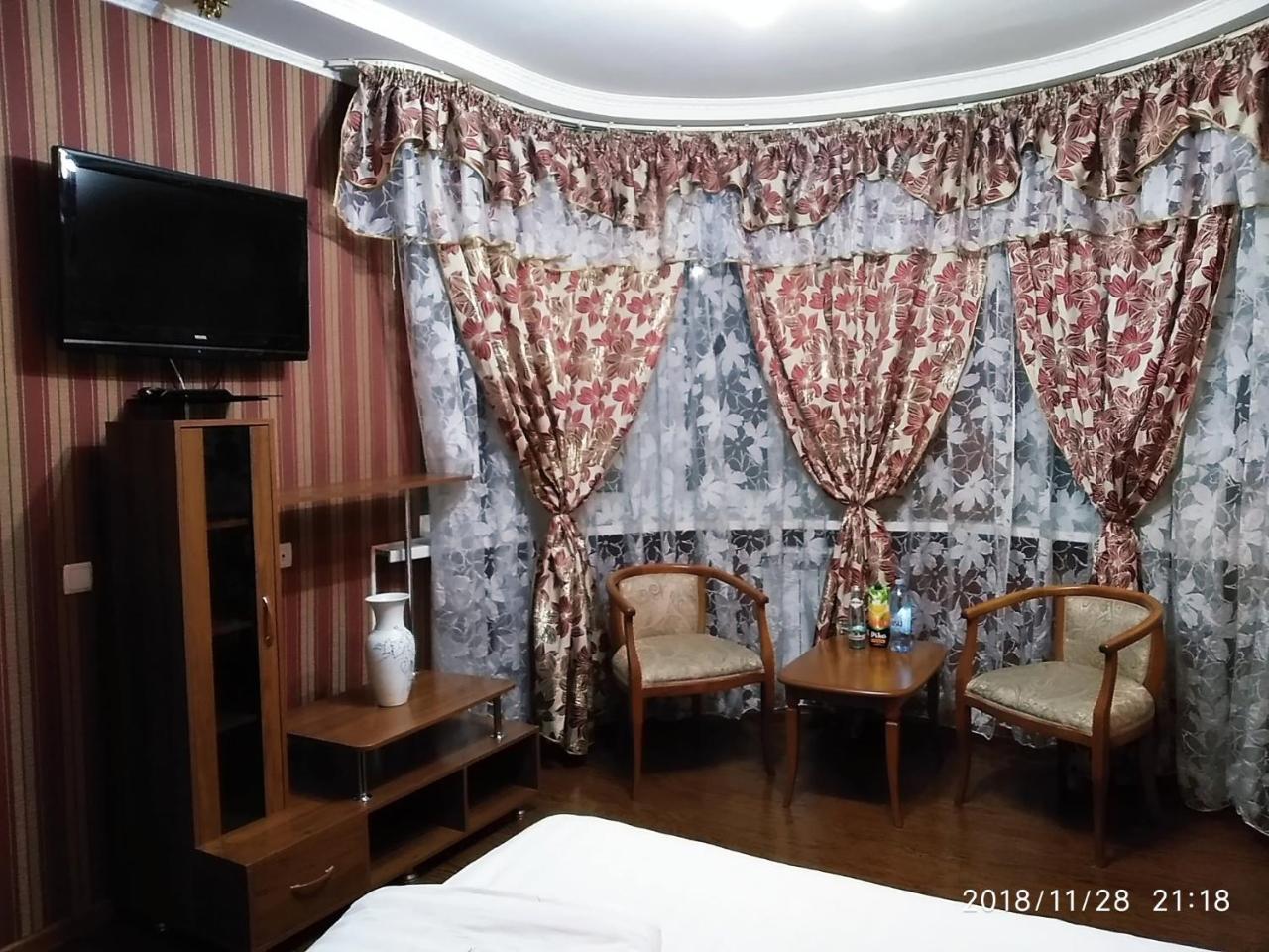 Rise Hotel Almaty Bagian luar foto
